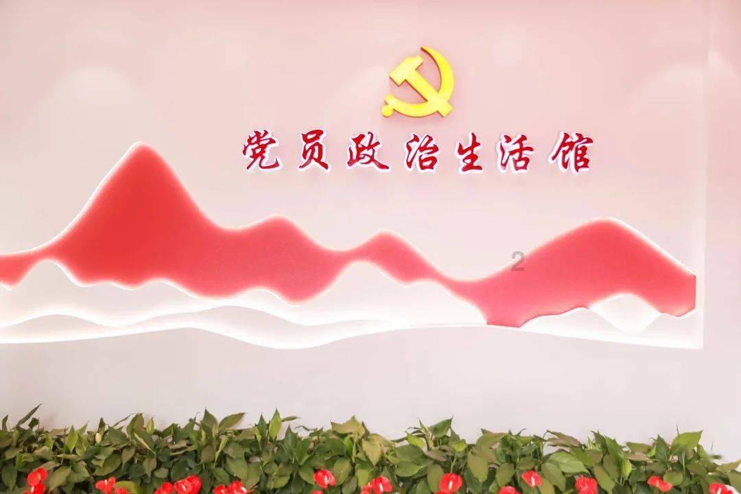 云南举行硅光伏产业教师能力提升培训班